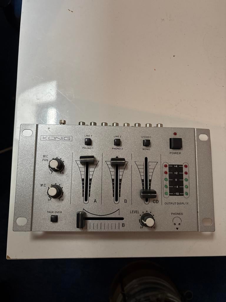 König DJ Mixer - Compacte 2-kanaals mengpaneel, Ophalen of Verzenden, Gebruikt, Dj-set, Overige merken