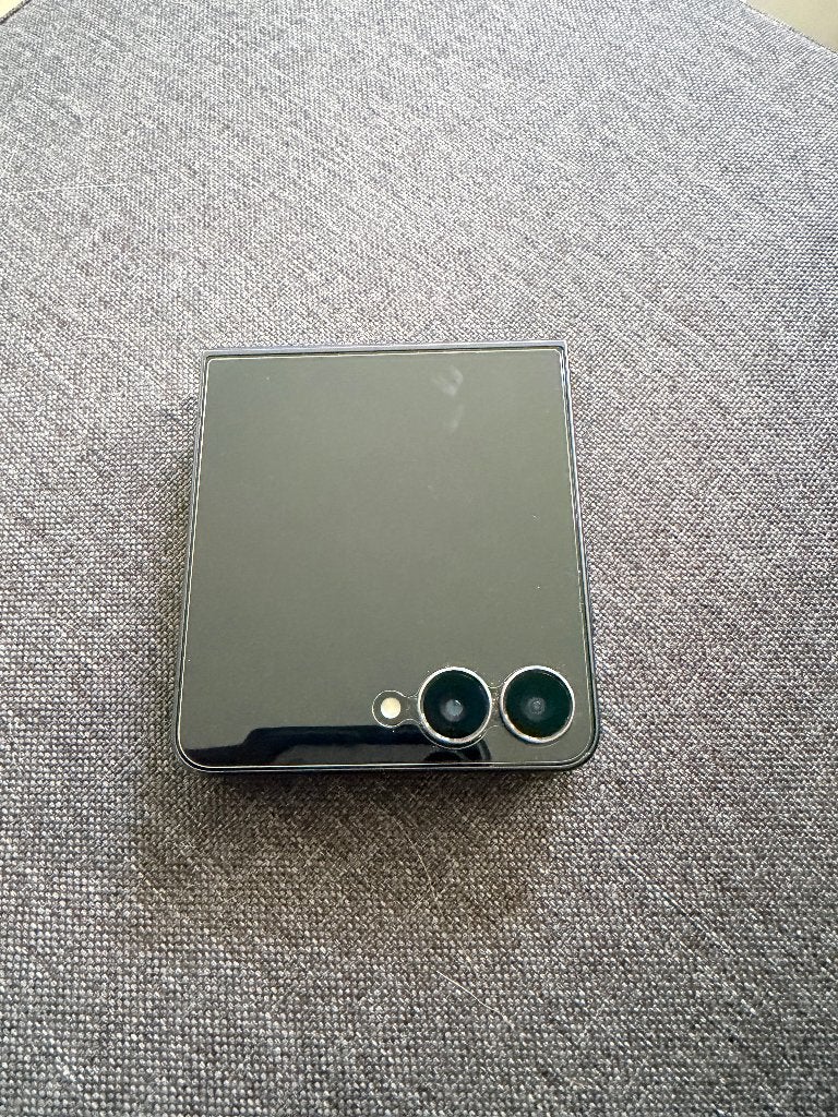 Samsung galaxy flip z, Telecommunicatie, Zwart, Ophalen of Verzenden, Zo goed als nieuw, Android OS