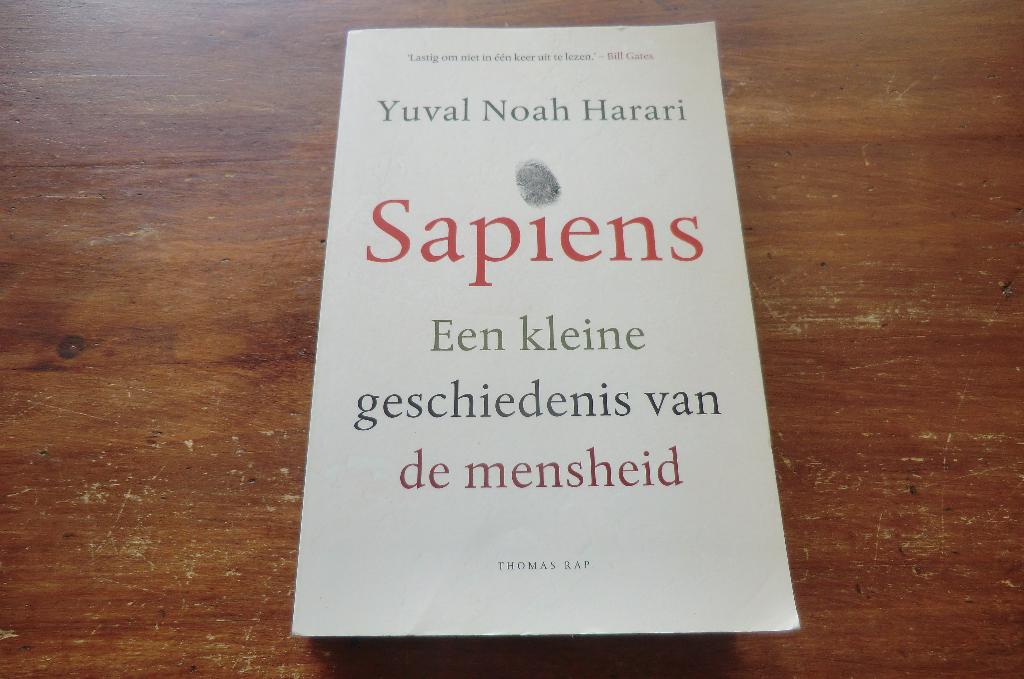 boek - Sapiens - Yuval Noah Harari , Ophalen of Verzenden, Gelezen, Overige gebieden
