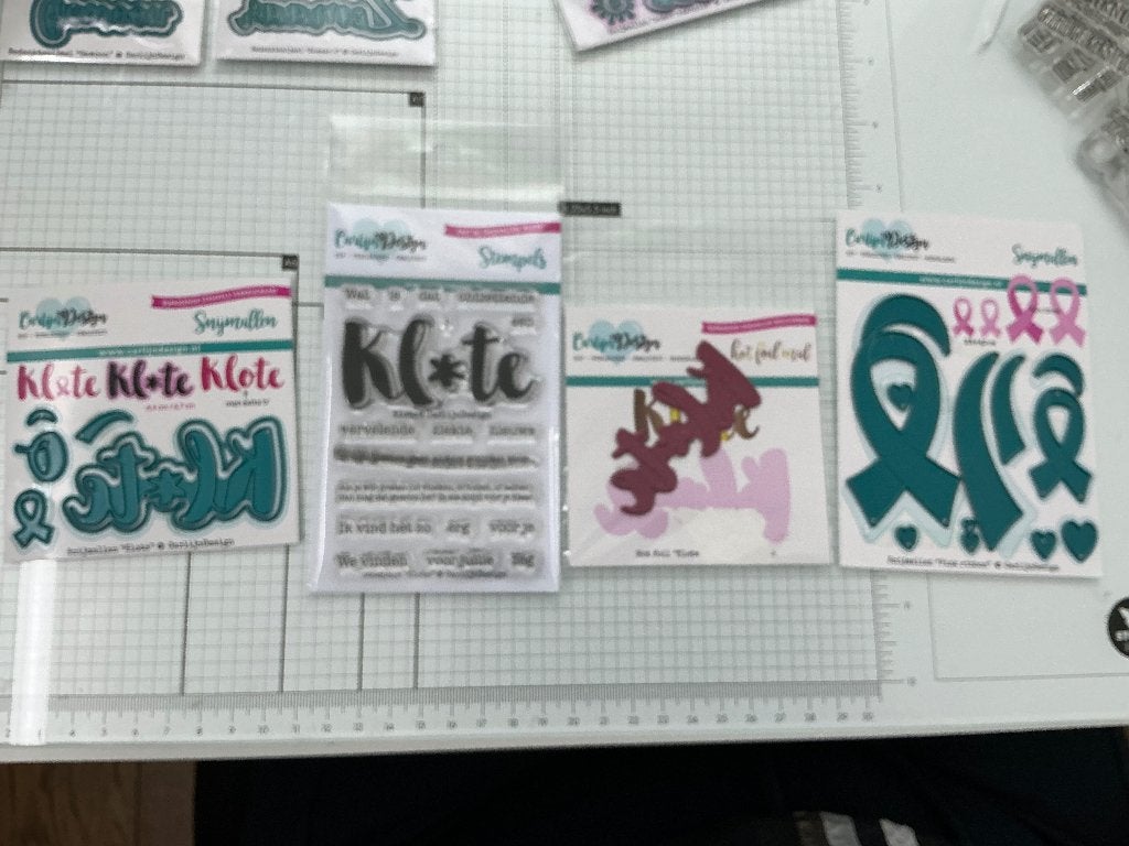 Carlijn Design 4 x 10 euro samen, Ophalen of Verzenden, Zo goed als nieuw, Overige thema's, Pons of Mal