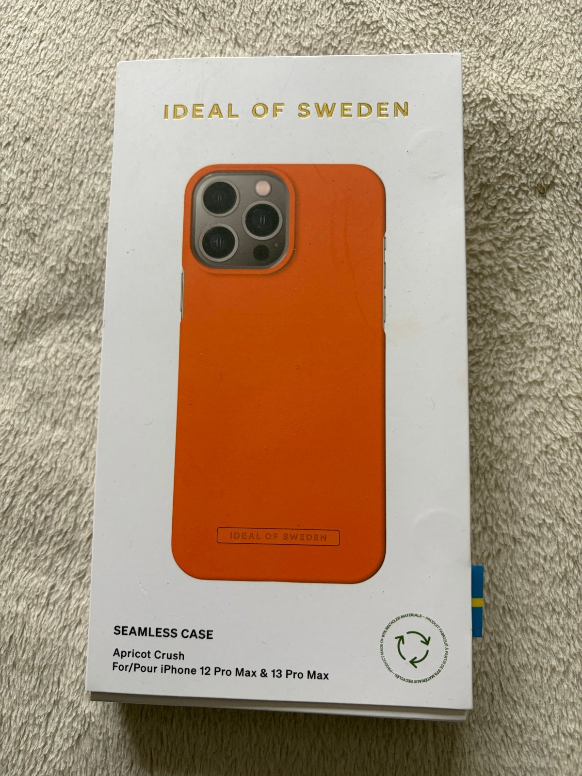 Ideal of Sweden iPhone Hoesjes en Draadloze Oplader, Ophalen, IPhone 11, Nieuw, Meerkleurig