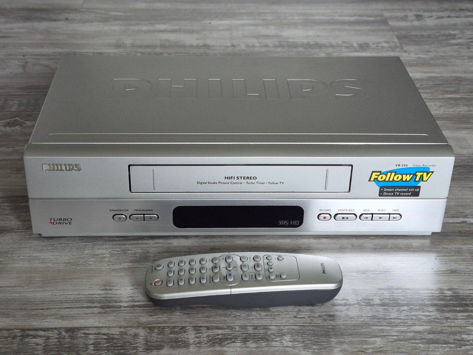 Philips VR550 VHS videorecorder Turbo Drive, Audio, Tv en Foto, Videospelers, Ophalen, Zo goed als nieuw, VHS-speler of -recorder