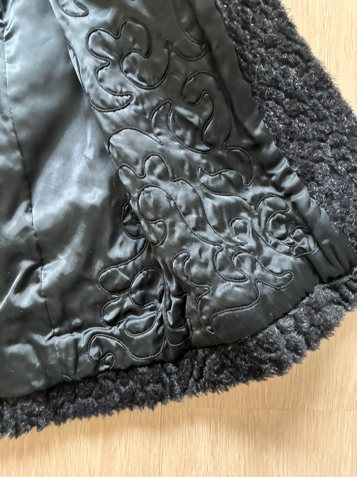 Bontjas astrakan zwartgrijs 40/42 stibbe styled, Ophalen of Verzenden, Gedragen, Maat 38/40 (M), Zwart