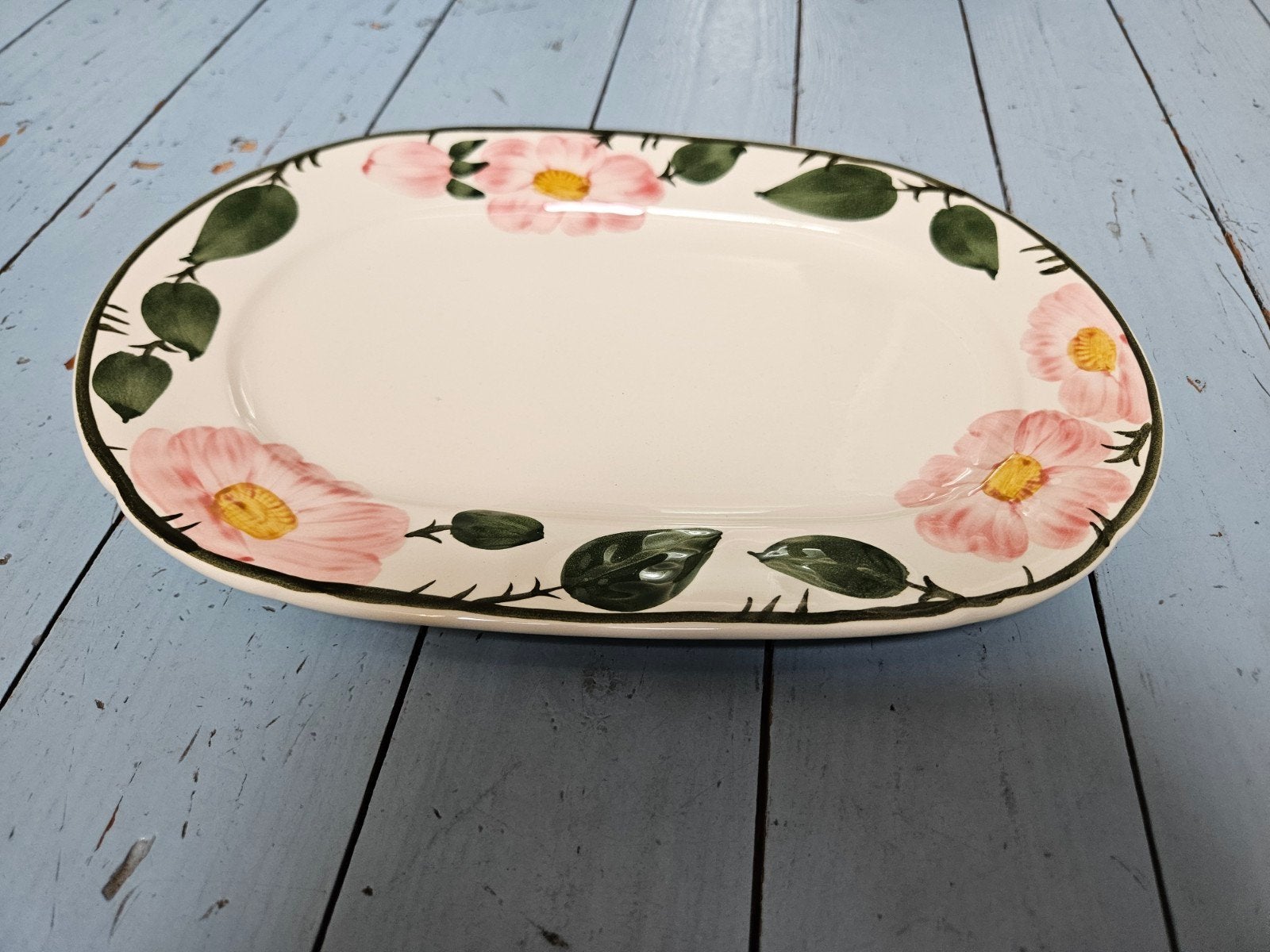 Villeroy & Boch Wild Rose Mettlach schaal, Ophalen of Verzenden