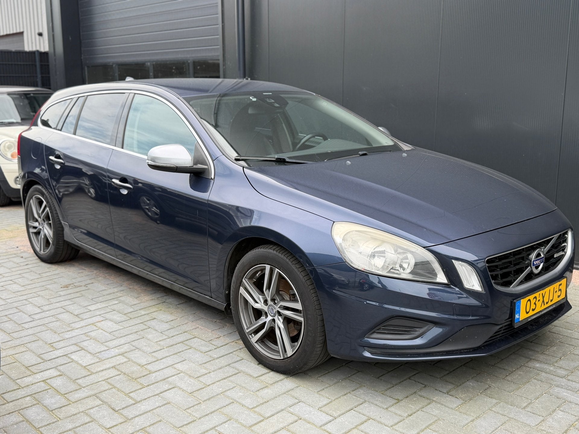 Volvo V60