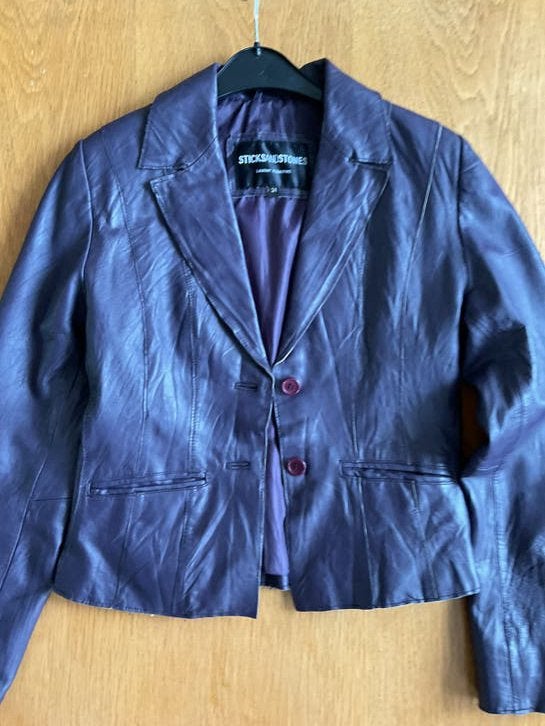 Leren jasje, aubergine, mt 34, nieuw., Overige kleuren, Nieuw, Ophalen of Verzenden, Jasje