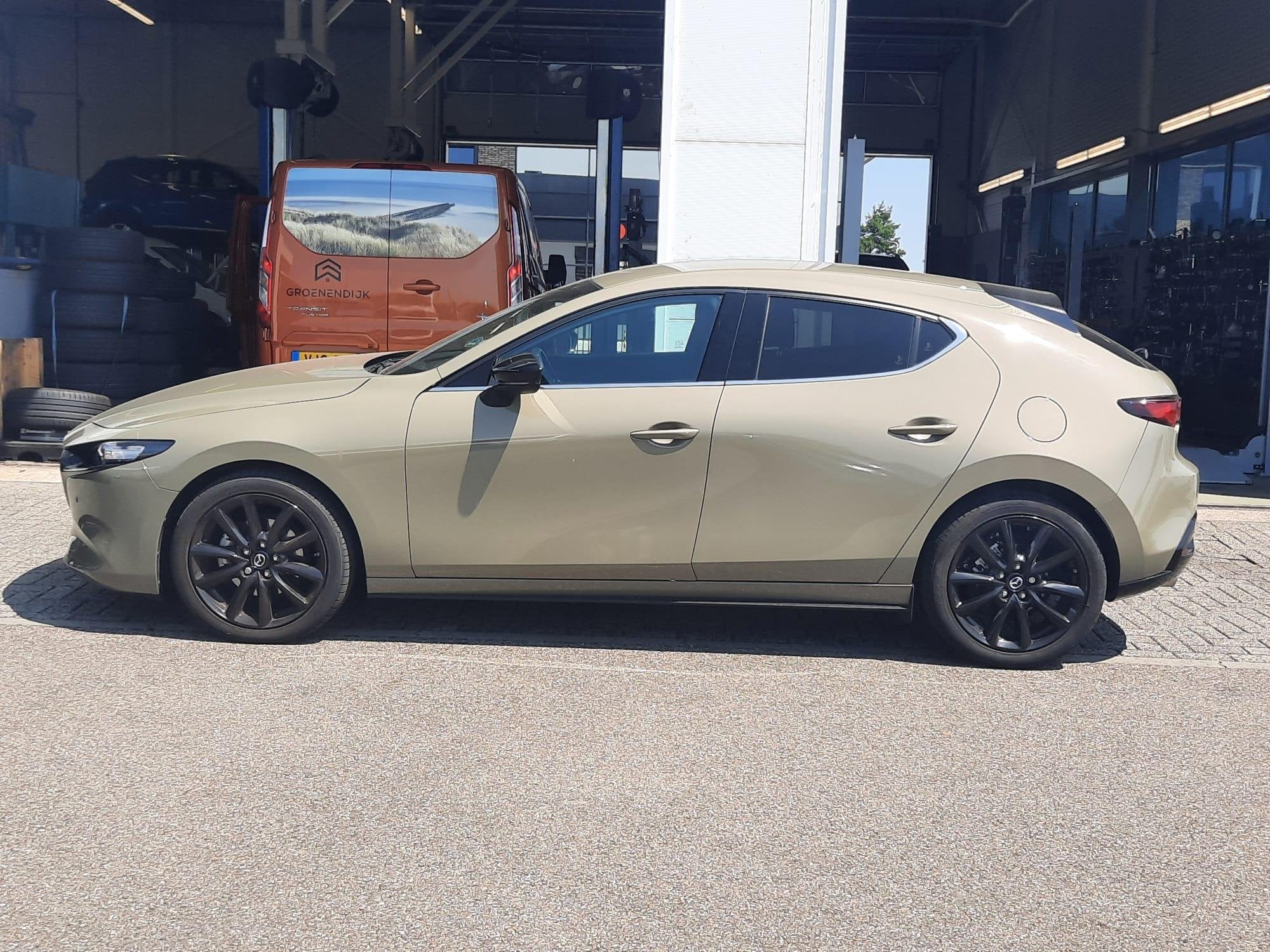 Mazda 3 2.0 e-SkyActiv-G M Hybrid 150 Nagisa | Leer | Bose S, Auto's, Mazda, Gebruikt, Euro 6, 4 cilinders, 600 kg