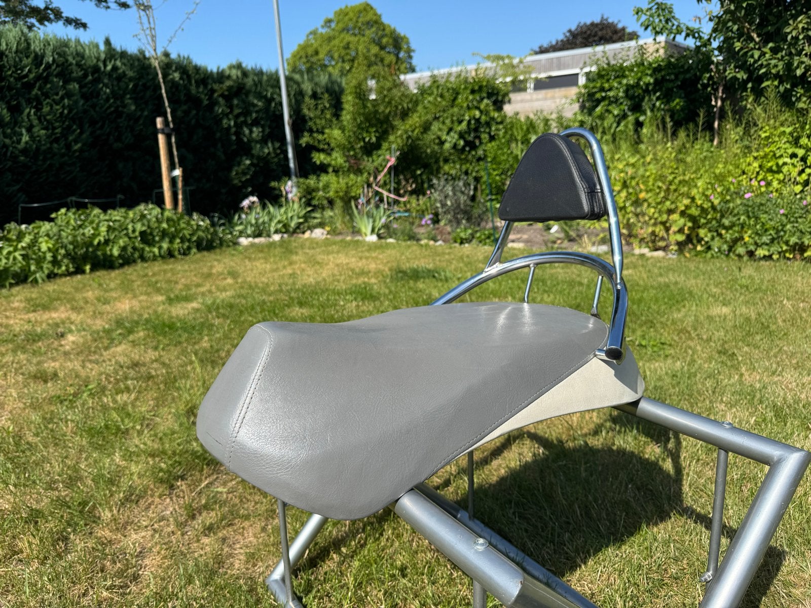 Sym mio zadel + sissybar, Ophalen of Verzenden, Gebruikt