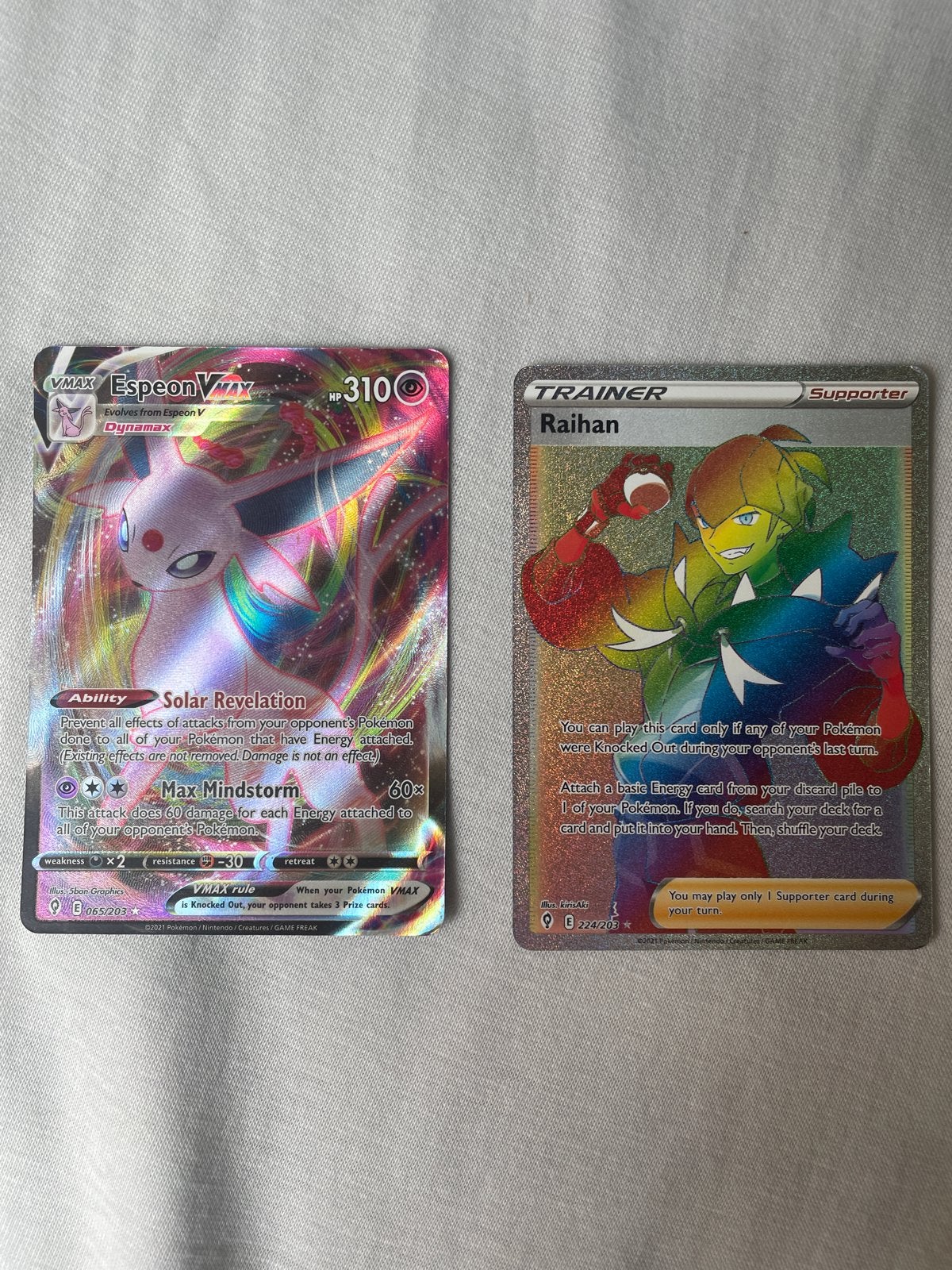 Pokémon TCG: Espeon VMAX & Raihan Full Art, Verzenden, Zo goed als nieuw, Meerdere kaarten