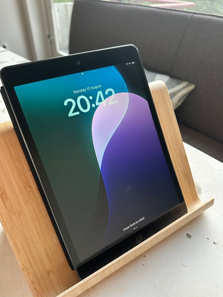 Apple iPad 8th Generation, Gebruikt, Apple iPad, 128 GB, Grijs