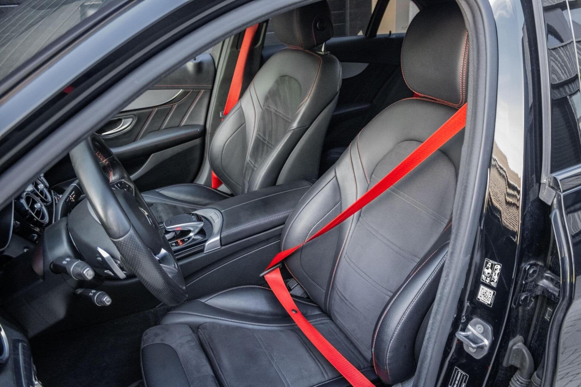 Mercedes-Benz C-klasse C43 AMG 4MATIC | COMPLETE HISTORIE |, Auto's, Euro 6, 367 pk, Leder, Bedrijf