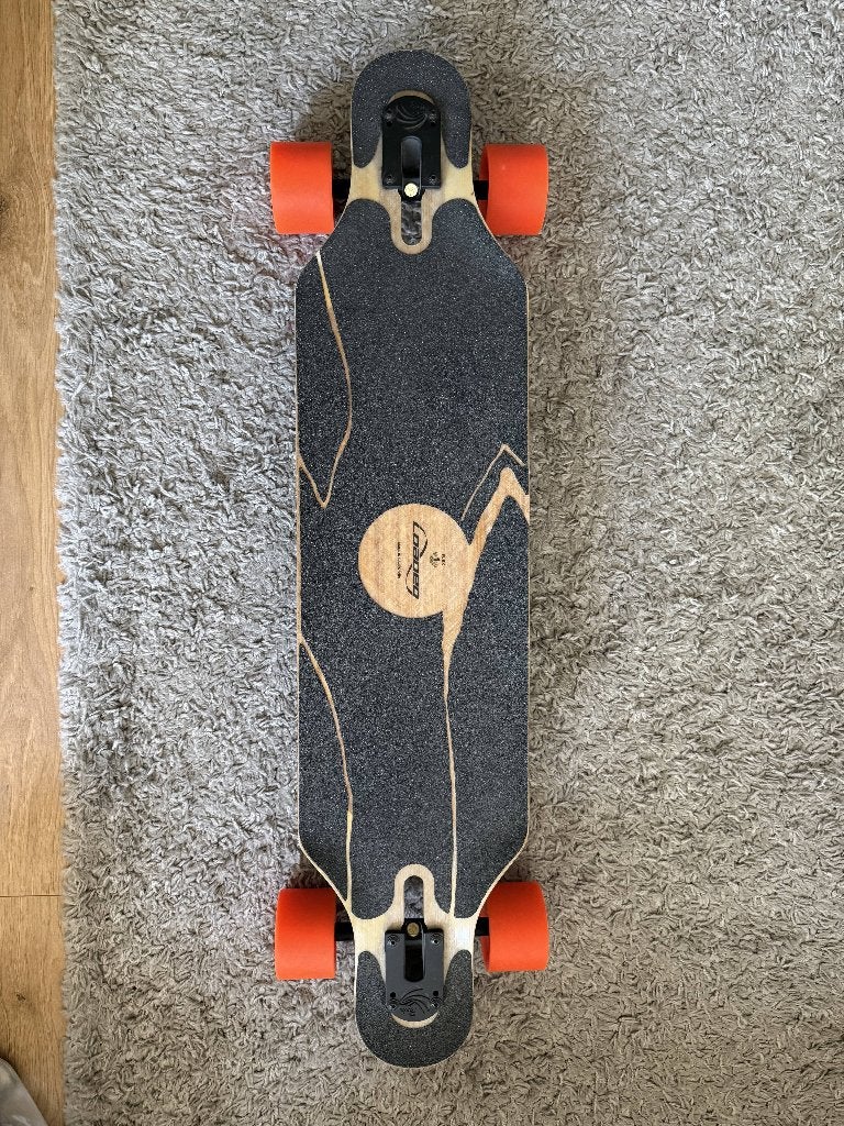 Loaded Longboard Icarus Flex 1, Sport en Fitness, Skateboarden, Ophalen, Zo goed als nieuw, Skateboard, Longboard