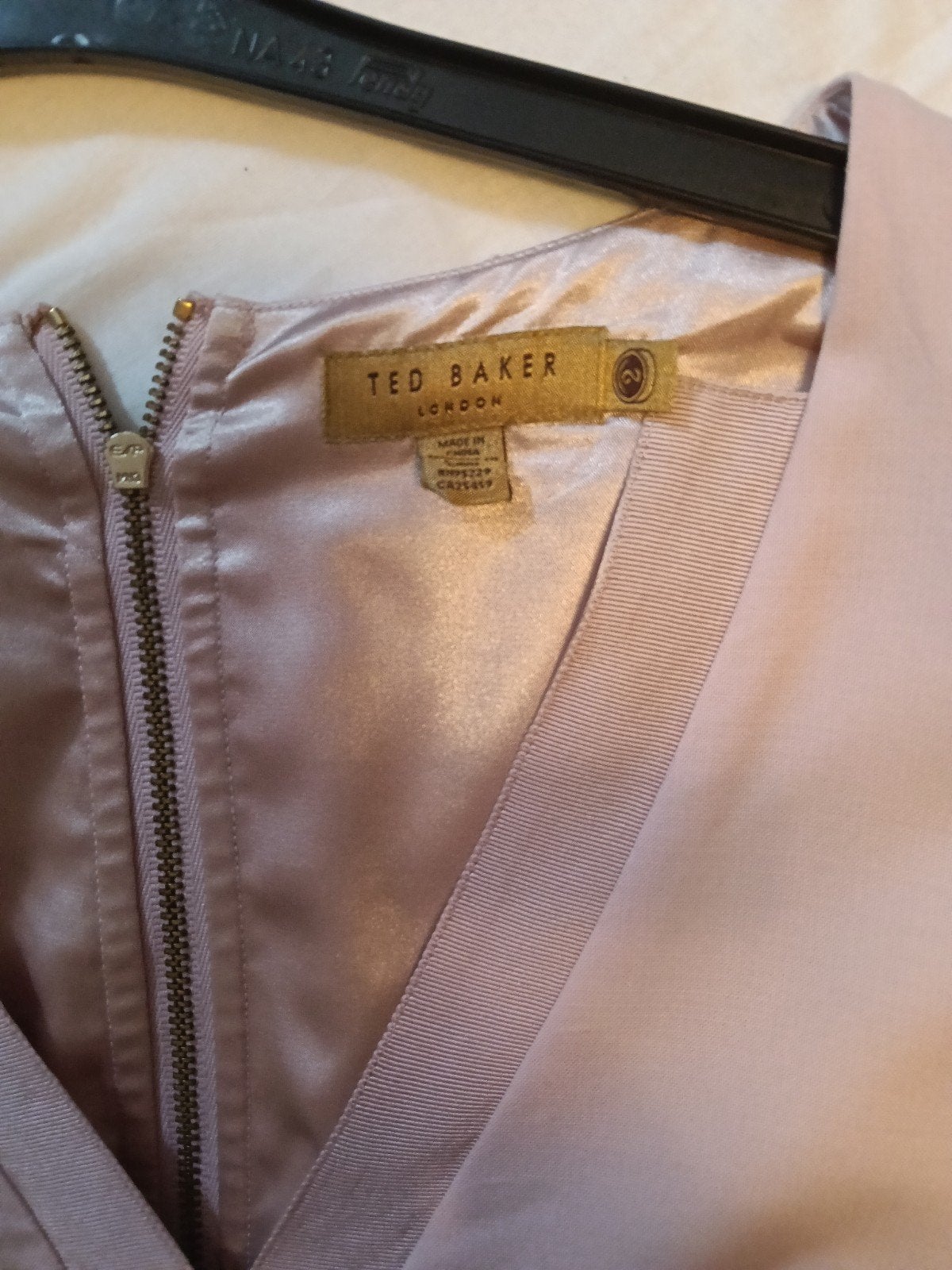 Ted Baker jurk in maat S, Kleding | Dames, Jurken, Zo goed als nieuw, Maat 36 (S), Roze, Knielengte, Ophalen of Verzenden