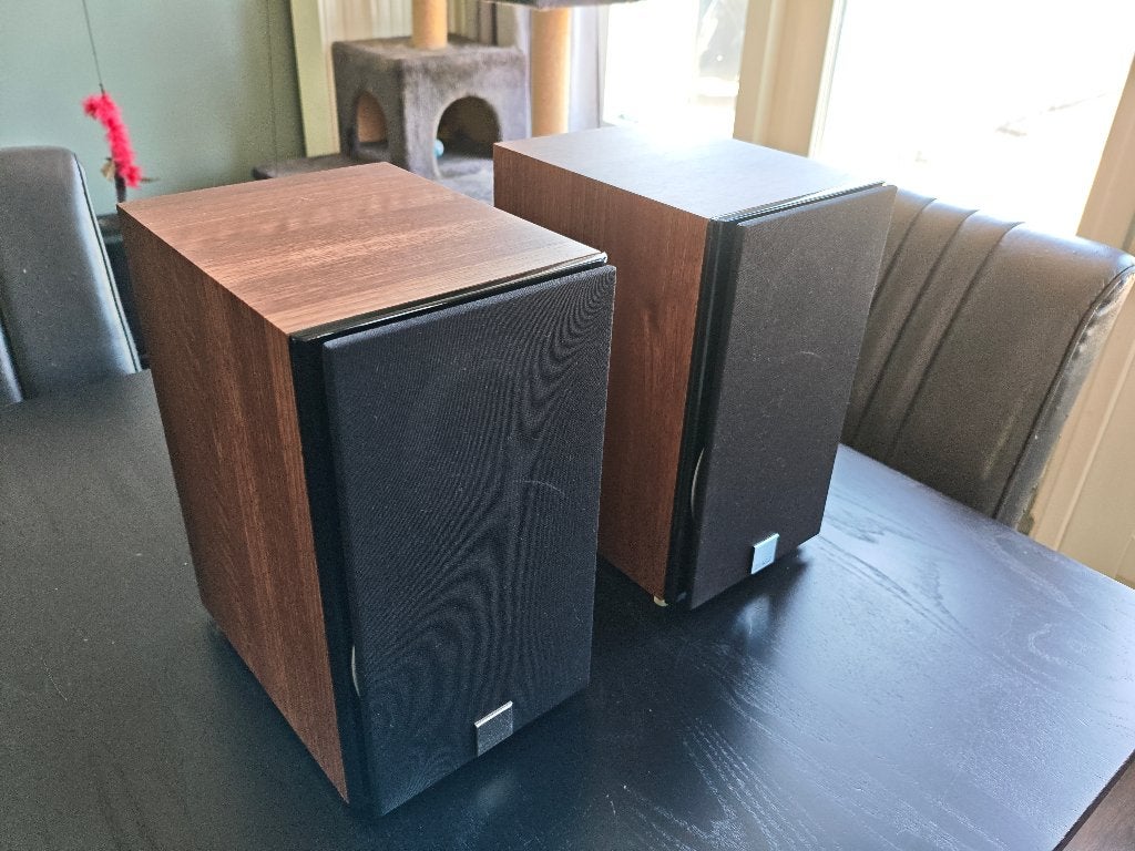 Dali Zensor 1 bookshelf speakers zgan, Audio, Tv en Foto, Luidsprekers, Zo goed als nieuw, 60 tot 120 watt, Front, Rear of Stereo speakers