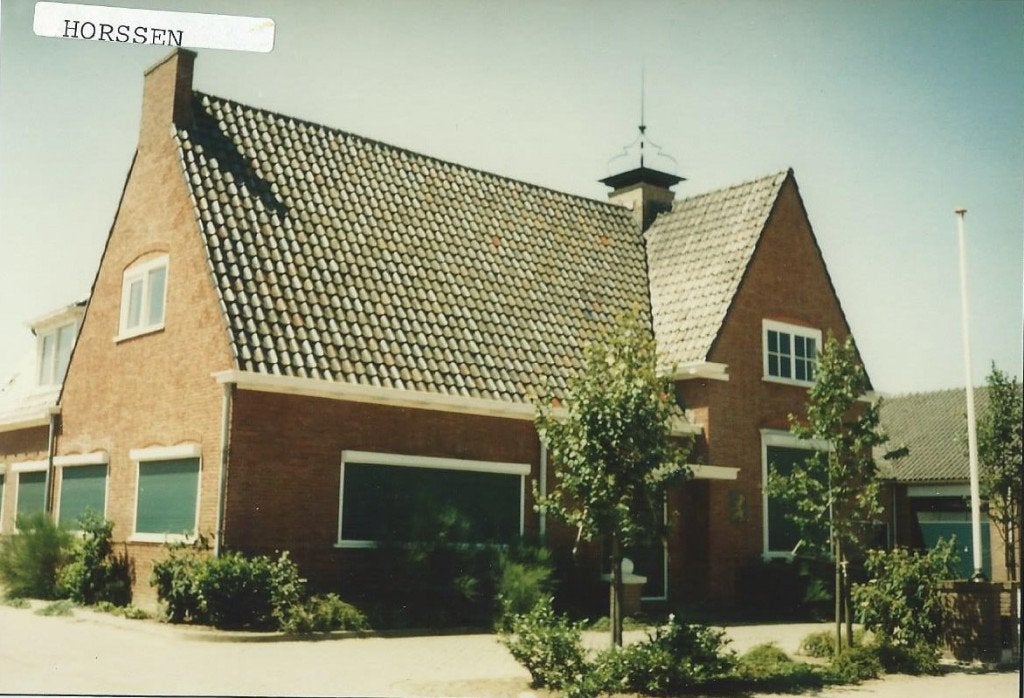 Oude foto Gemeentehuis Horssen, Verzamelen, Gebruikt, 1980 tot heden, Foto, Ophalen of Verzenden