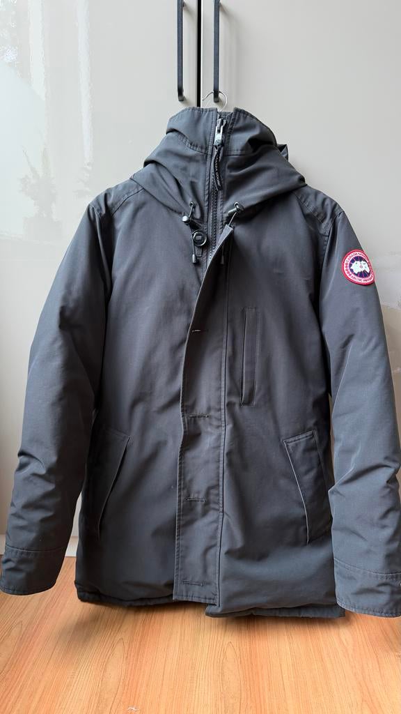 Canada Goose Parka - Warme en Stijlvolle Winterjas, Kleding | Heren, Ophalen of Verzenden, Zo goed als nieuw, Maat 48/50 (M), Zwart