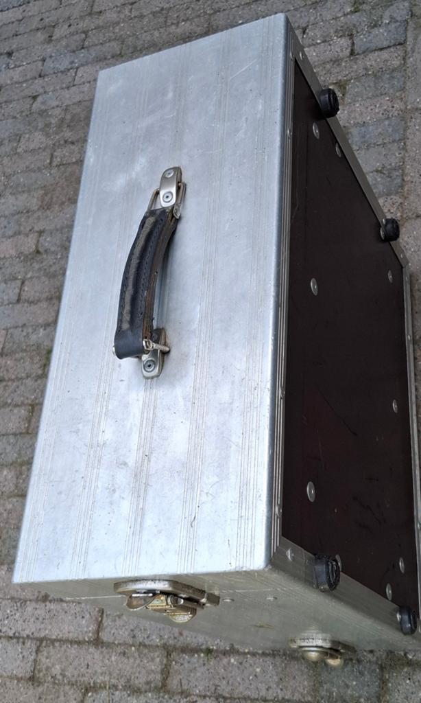 Flightcase/koffer 19"  3x, Ophalen, Gebruikt, Overige instrumenten, Flightcase