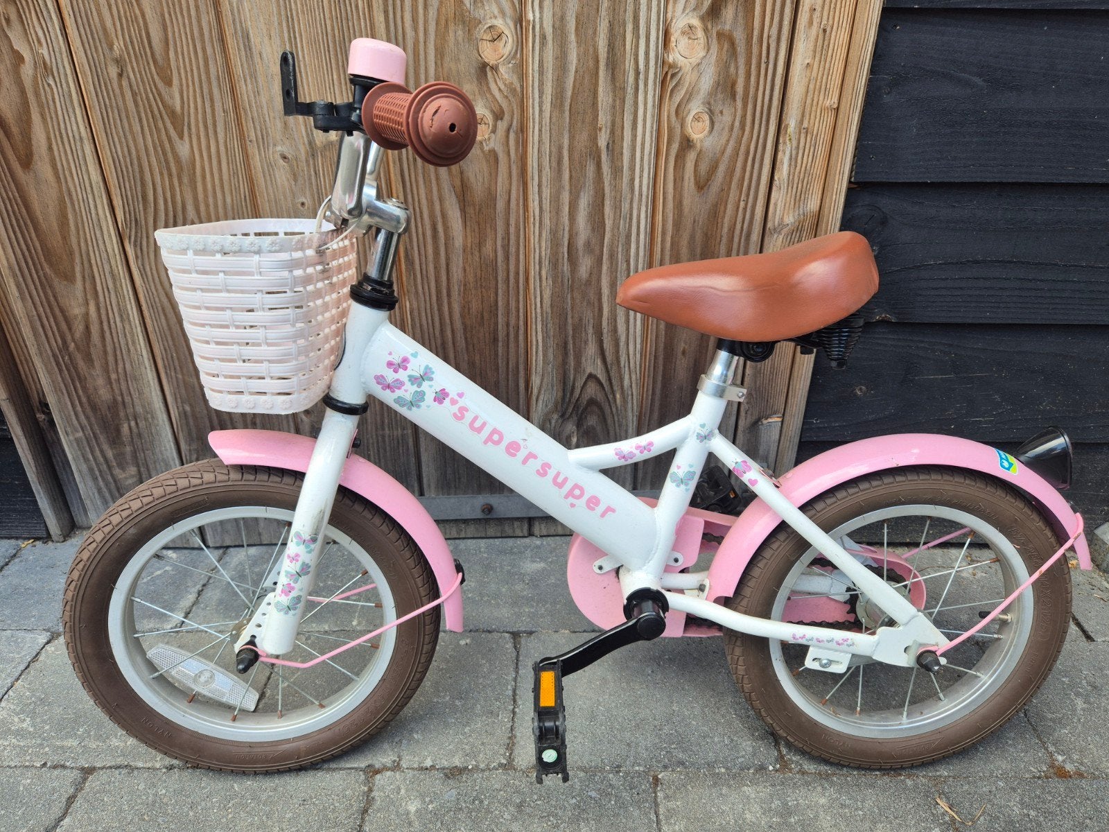 Supersuper Kinderfiets met Mandje - 14 inch, Fietsen en Brommers, Fietsen | Kinderfietsjes, Gebruikt, Minder dan 16 inch, Terugtraprem