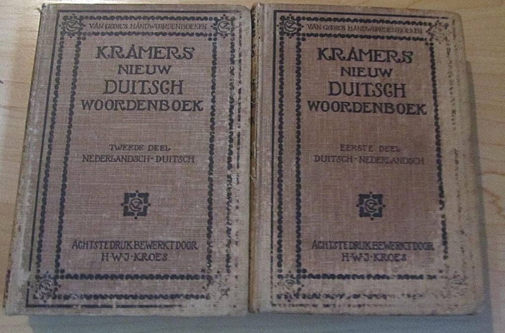 KRAMERS woordenboeken duits nederlands 1921, Boeken, Woordenboeken, Prisma of Spectrum, Ophalen of Verzenden, Duits, Gelezen