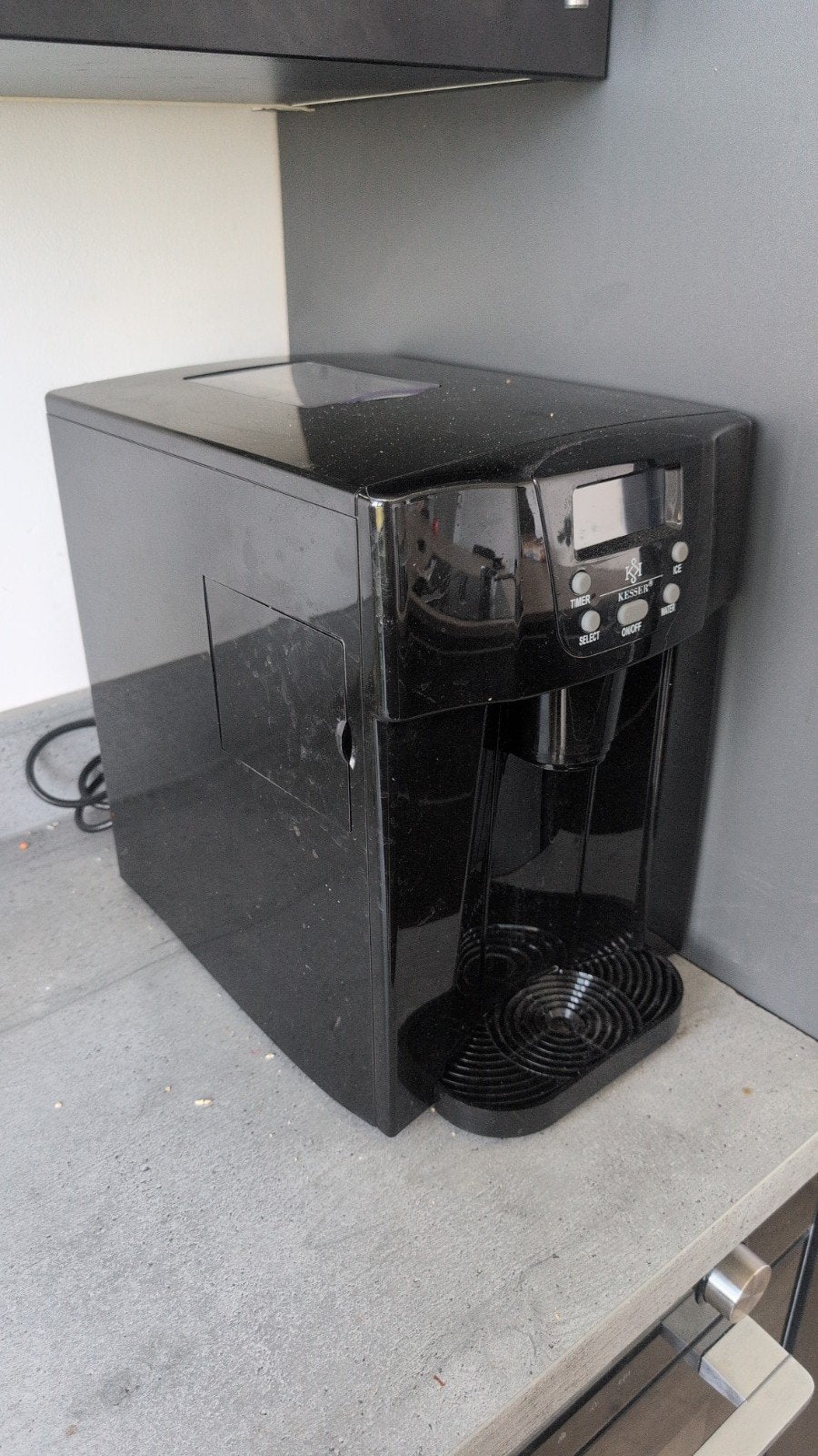 Kesser Ijsmachine - Zelfvriezend en Compact, Ophalen of Verzenden