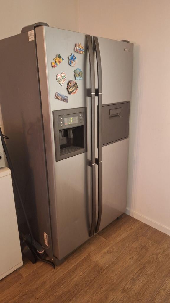 Grote koel/vries combinatie Samsung! Ophalen vanaf 11 mei!, Ophalen, Gebruikt, 200 liter of meer, Met aparte vriezer