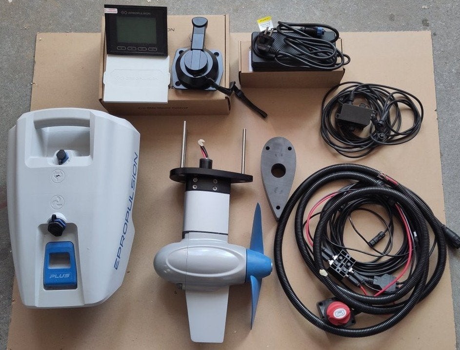 Epropulsion Pod Drive 1.0 met accu en bediening NIEUW, Watersport en Boten, Met afstandsbediening, Binnenboordmotor, Minder dan 5 pk