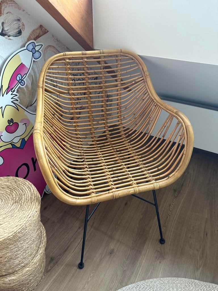 Rotan stoel - Vintage look, heeft wat liefde nodig, Huis en Inrichting, Stoelen, Ophalen, Gebruikt, Bruin, Riet of Rotan