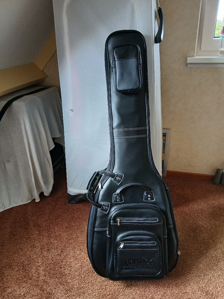 WARWICK MASTERBUILT STARBASS II CUSTOMSHOP., Ophalen, Zo goed als nieuw, Elektrisch