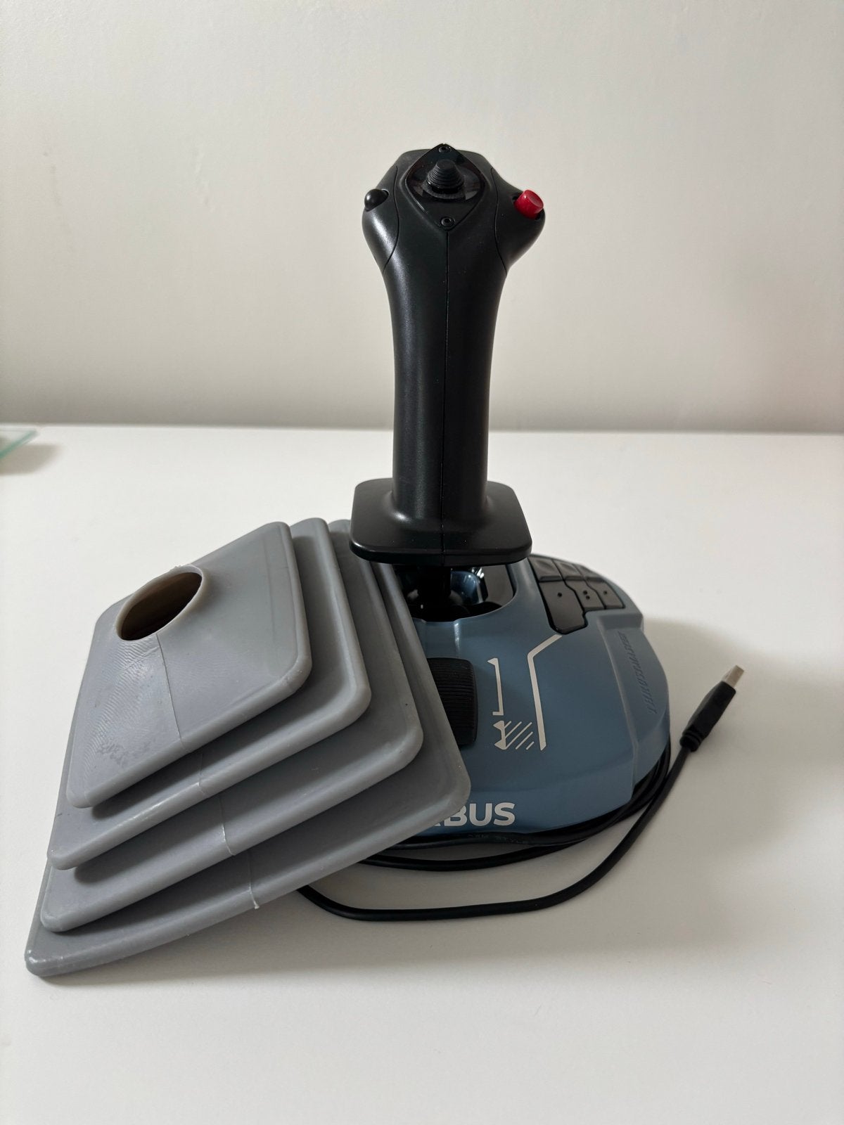 Thrustmaster TCA Sidestick Airbus Edition Joystick, Computers en Software, Joysticks, Ophalen of Verzenden, Zo goed als nieuw