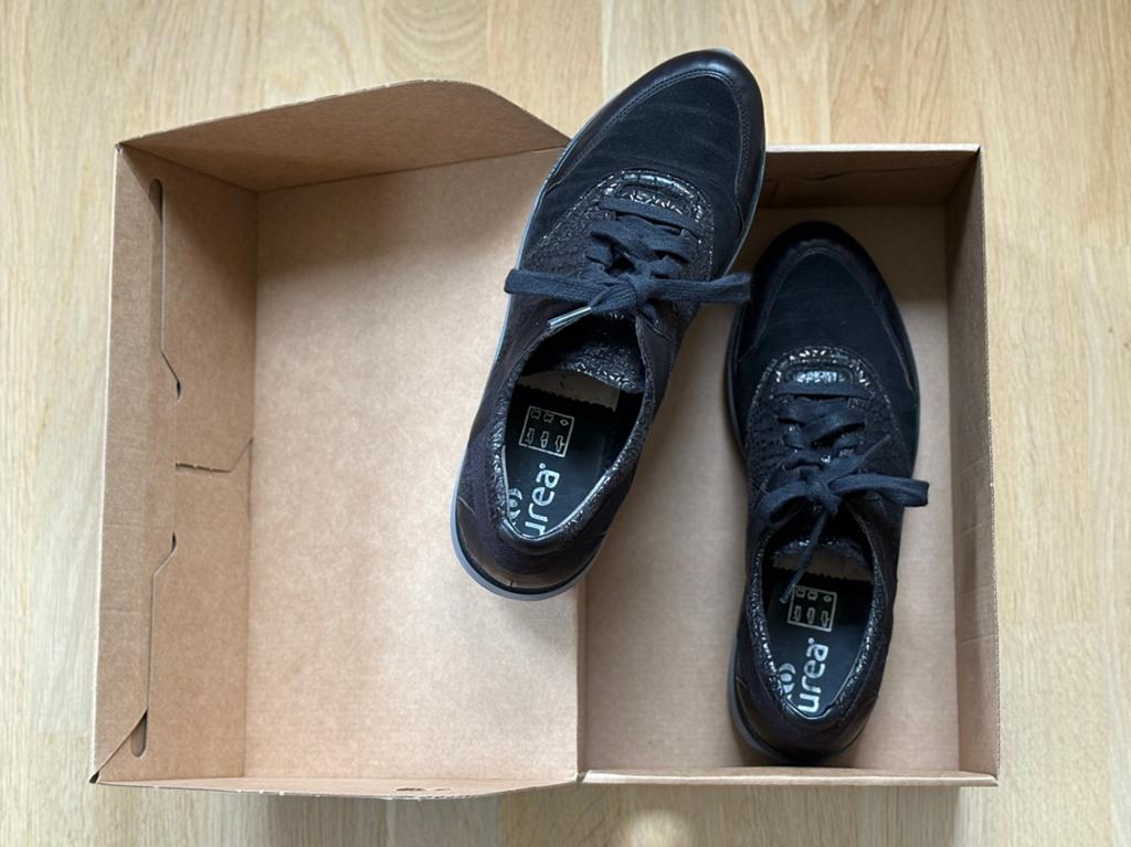 Nette Durea damesschoenen 7,5 E (veterschoen), Durea, Zwart, Ophalen of Verzenden, Sneakers of Gympen
