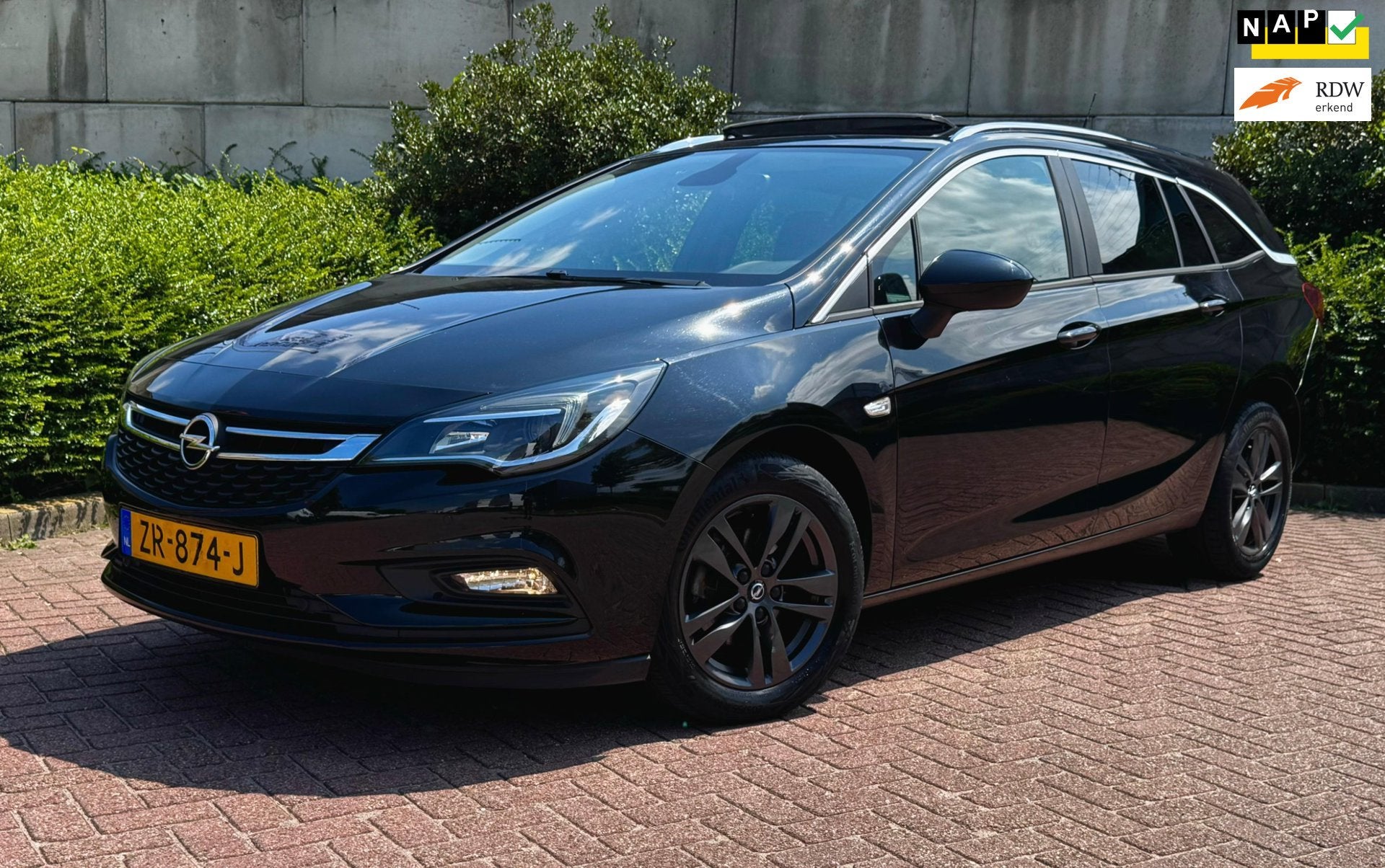 Opel Astra Sports Tourer 1.0 Turbo 120 Jaar Edition/2DE EIG/, Gebruikt, 1178 kg, 620 kg, Zwart