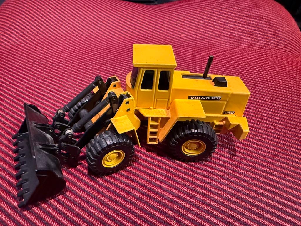 Volvo BM L160, Ophalen of Verzenden, Zo goed als nieuw, Tractor of Landbouw, Overige merken