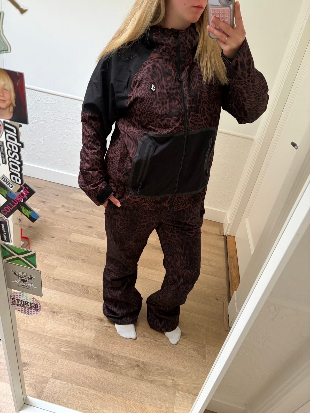Volcom Ski-/Snowboardpak Leopardprint Maat L, Ophalen of Verzenden, Gedragen, Maat 42/44 (L), Pak
