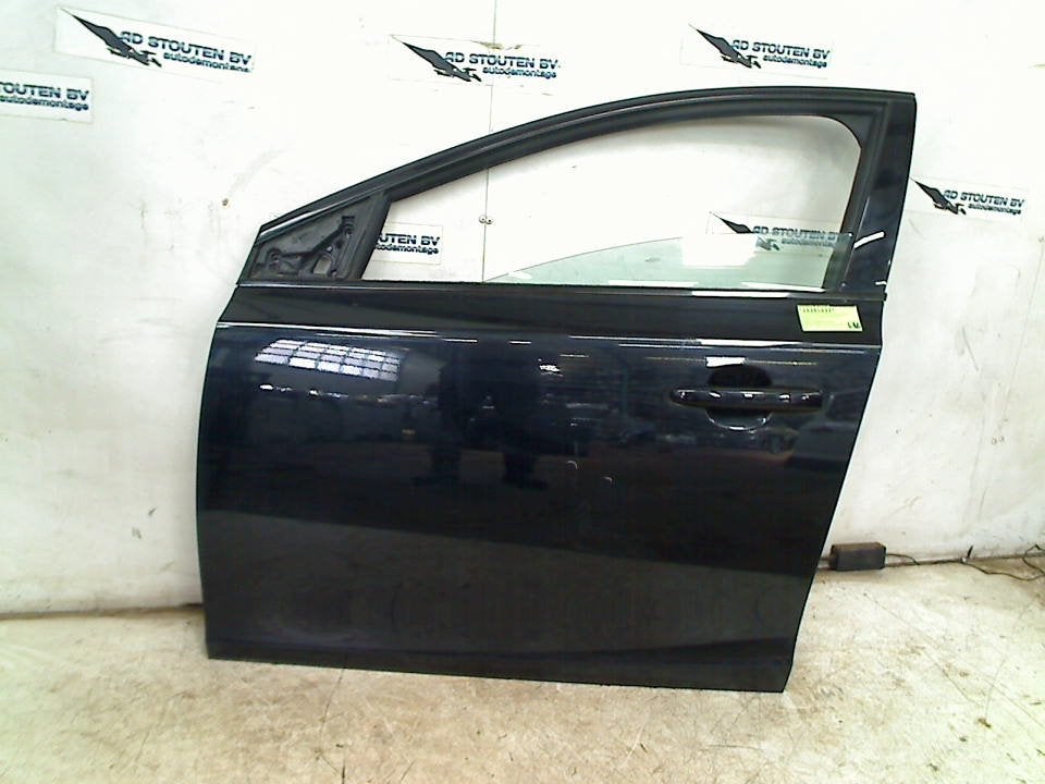 Portier Links Voor Volvo V40 Cross Country (MZ) 2015, Gebruikt, Siegburger Straße 229, Köln 50679, , Duitsland, Info@volvocars.com