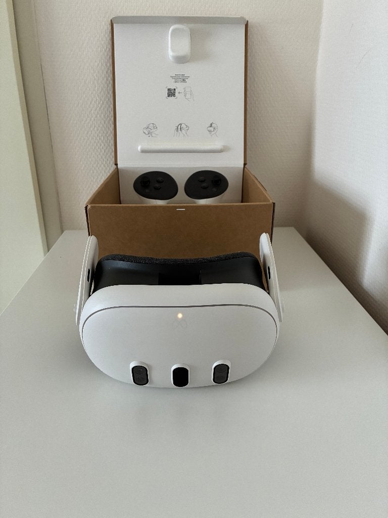 Meta Quest 3 VR Bril * ZGAN, Spelcomputers en Games, Virtual Reality, Ophalen of Verzenden, Zo goed als nieuw, VR-bril, Overige platformen