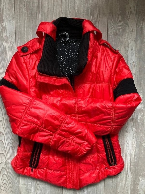 Marc cain sport jack maat 38/40, Maat 38/40 (M), Ophalen of Verzenden, Gedragen, Marccain