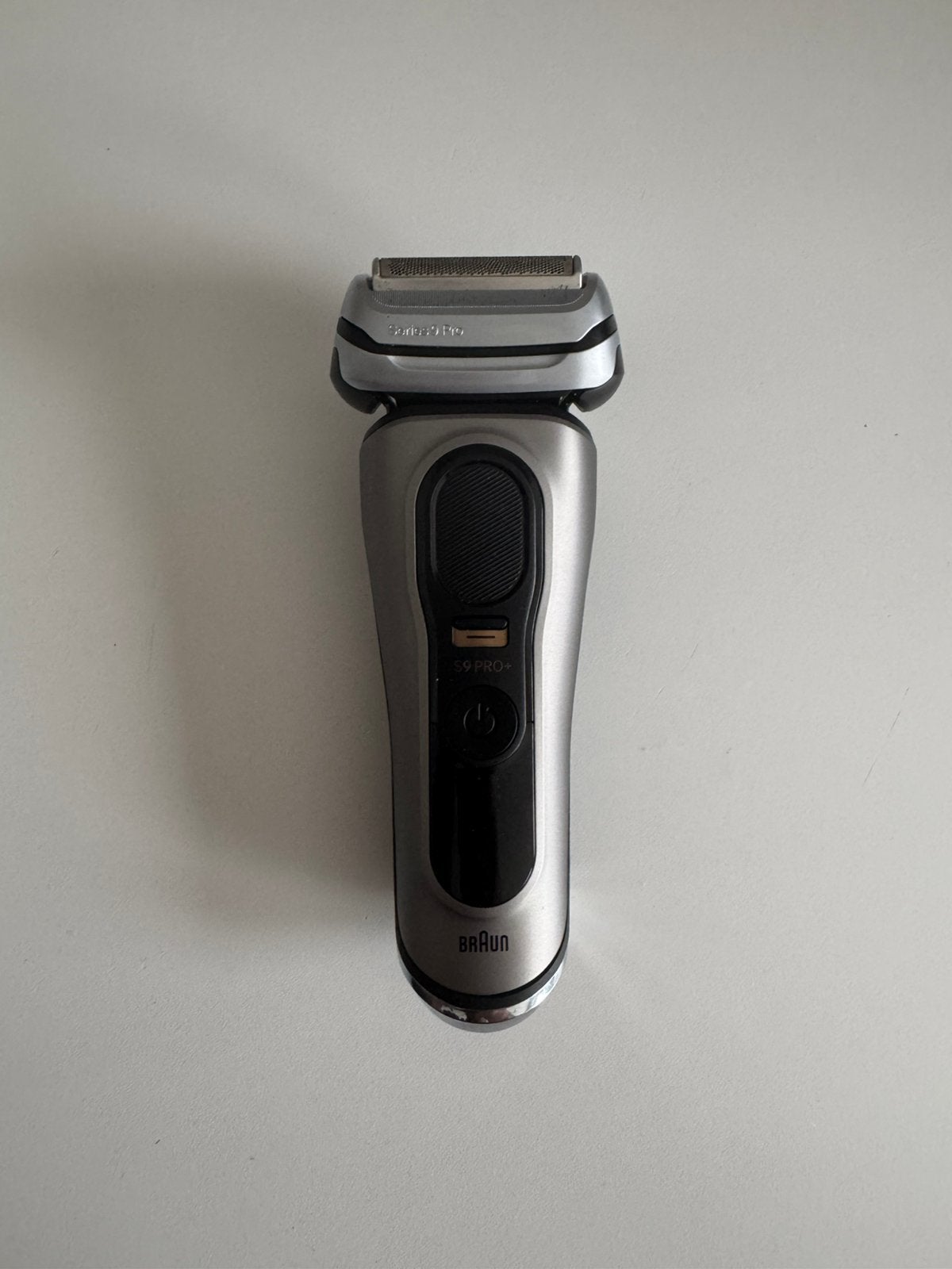 Braun serie 9 pro+, Ophalen of Verzenden, Zo goed als nieuw, Scheren en Epileren