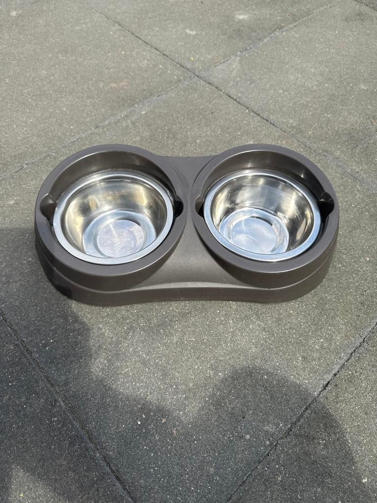 Drink-voerbakje voor hond of kat, Ophalen, Gebruikt