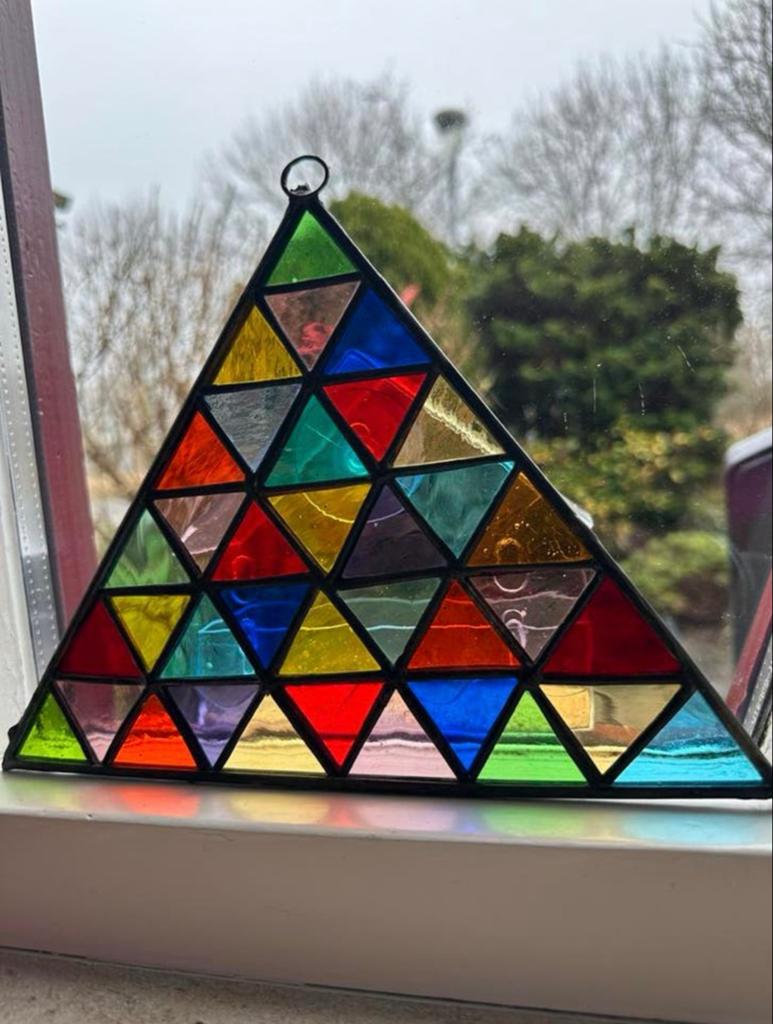 Kleurrijk Glas-in-lood Driehoek Decoratie, Meerkleurig, Ophalen of Verzenden, Zo goed als nieuw, Modern