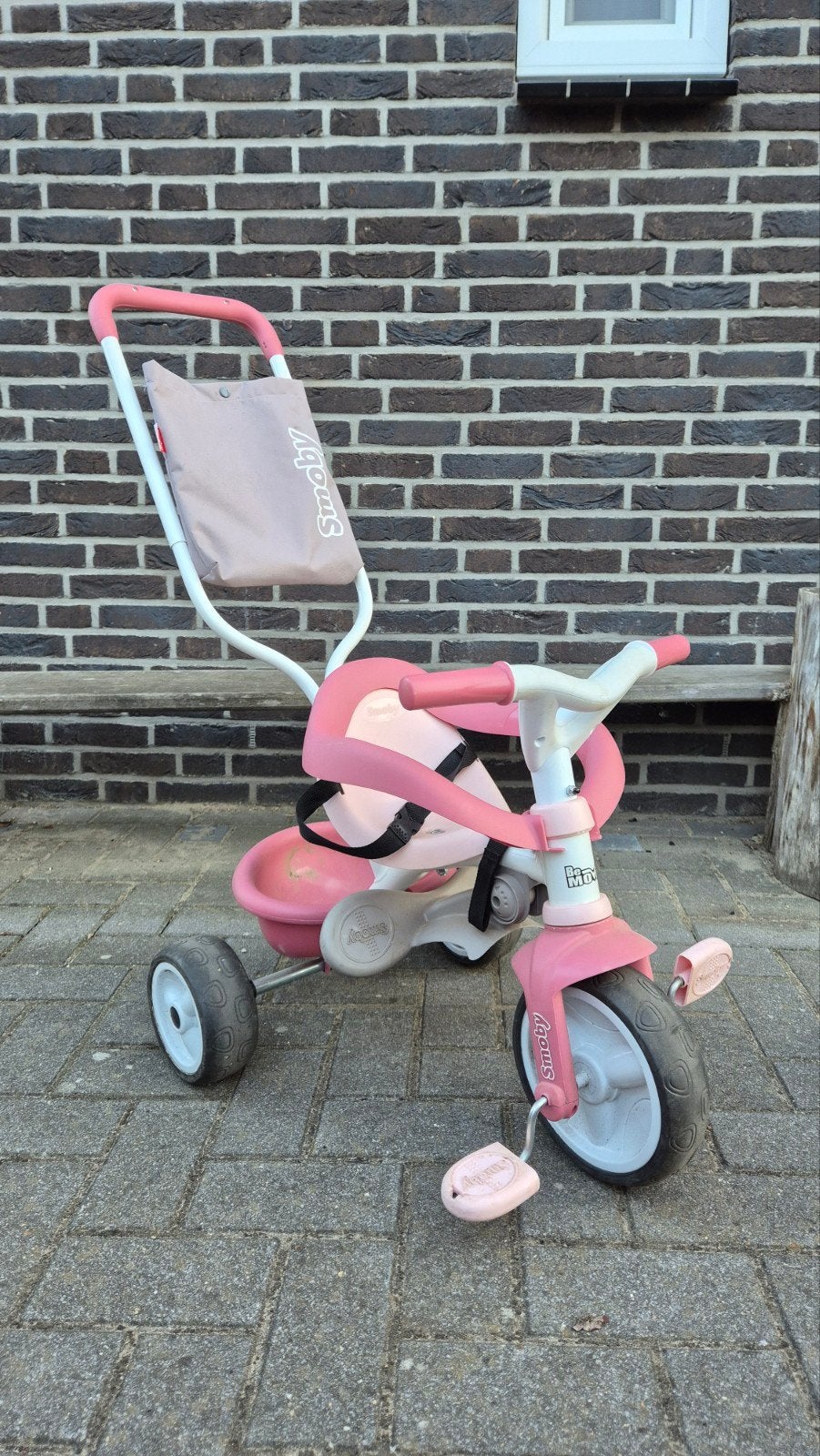 Roze Smoby driewieler met duwstang, Fietsen en Brommers, Fietsen | Driewielers, Gebruikt, Duwstang, Ophalen