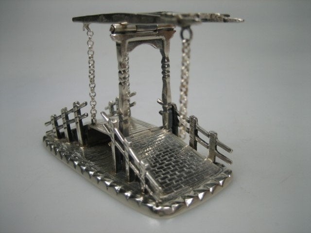 Antiek Zilverminiatuur Hollandse Loopbrug uit ca. 1932, Antiek en Kunst, Verzenden, Zilver