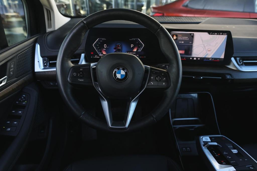BMW 2 Serie Active Tourer 218i Luxury Line Automaat / Achter, 136 pk, Gebruikt, Met garantie (alle), Blauw