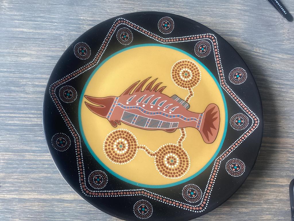 Aboriginal Art Plate /Bord "Barramundi  " 1994, Antiek en Kunst, Kunst | Niet-Westerse kunst, Ophalen of Verzenden