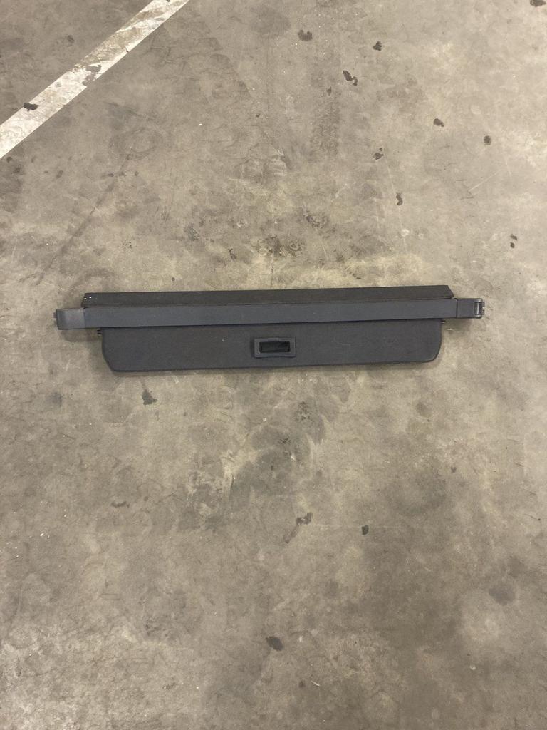 Hoedenplank Rolhoes Renault megane 8200271177, Auto-onderdelen, Interieur en Bekleding, Renault, Gebruikt, Ophalen of Verzenden