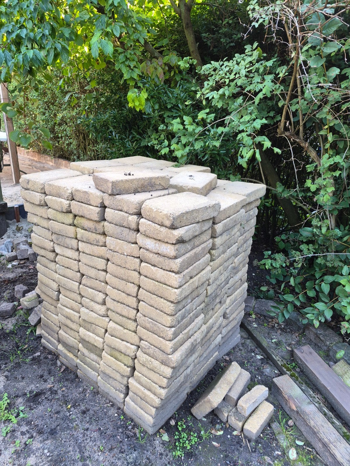 Abbeystones 20x30 cm - ca. 17 m², Tuin en Terras, Ophalen, Gebruikt, Klinkers, 10 m² of meer
