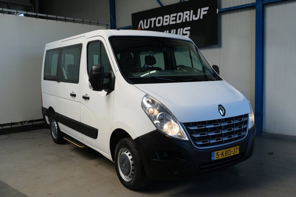 Renault Master Combi T28 2.3 dCi Eco 9p - Airco, Trekhaak., Auto's, Renault, Voorwielaandrijving, 101 pk, Gebruikt, 1992 kg