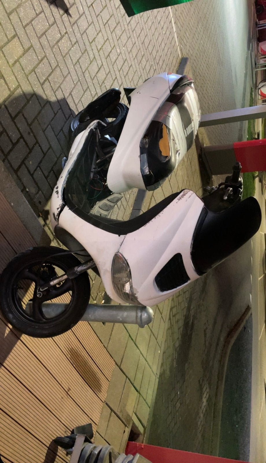 Peugot elyseo voor onderdelen, blok is al weg, Ophalen, Zo goed als nieuw, Benzine