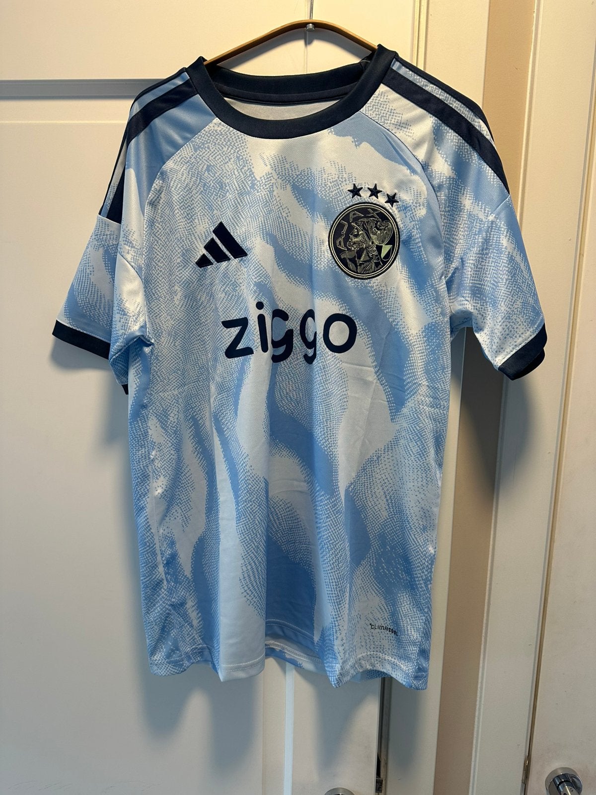 Ajax 3e shirt 26/27 maat M, Ophalen, Nieuw, Ajax, Shirt