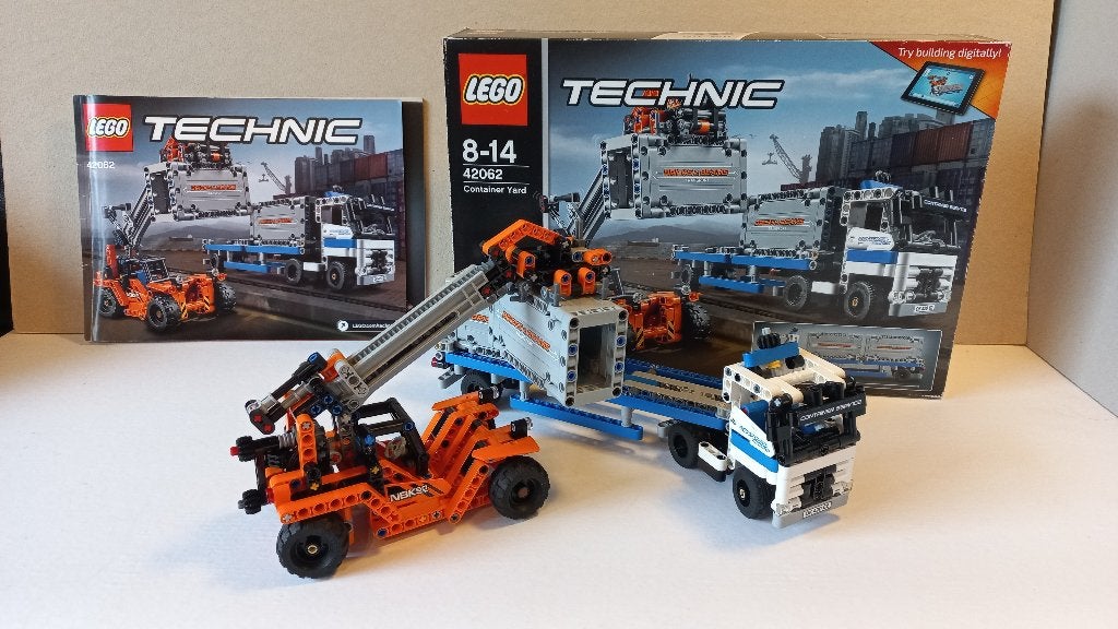 Lego Technic 42062 Container Transport, Inclusief instructies, Lego, Ophalen of Verzenden, Zo goed als nieuw