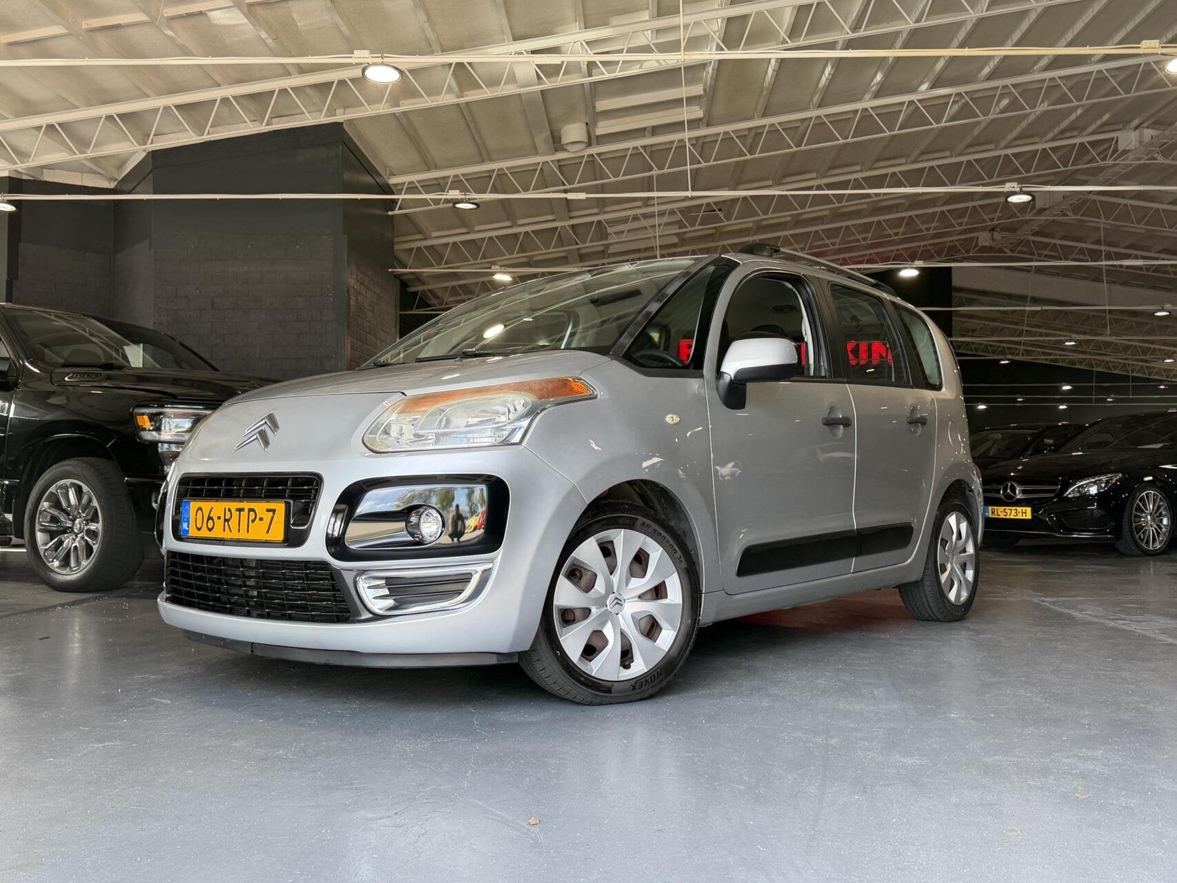 Citroen C3 Picasso 1.4 VTi Aura airco Cruise, Voorwielaandrijving, Gebruikt, Bedrijf, 1397 cc